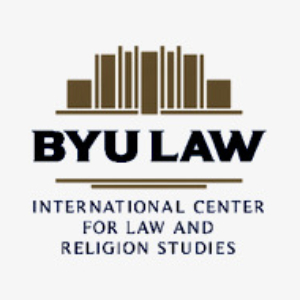 Loghi degli sponsor della conferenza latinoamericana della IARJ: IARJ, BYU Law, BYU School of Communications