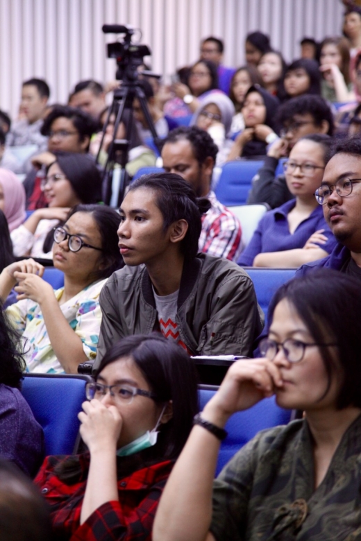 Attendees listening at the IARJ Conference in Jakarta