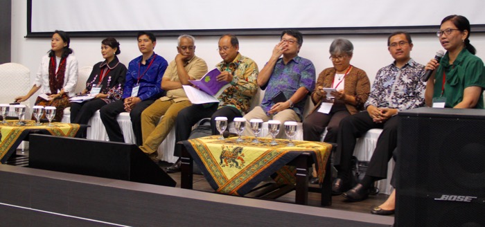 Painel sobre a diversidade religiosa em Jacarta, na conferência da IARJ sobre a informação na Ásia