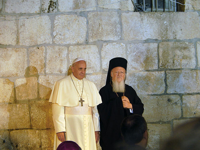 البابا فرنسيس والبطريرك المسكوني برثلماوس الأول في القدس.